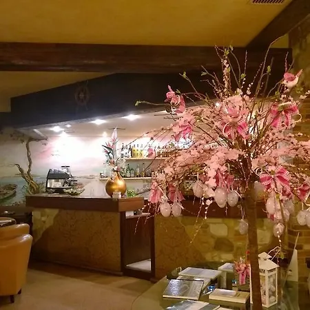 Hotel Ferrari Goro